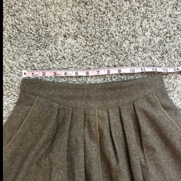 Vintage wool skirt - Picture 3 of 6